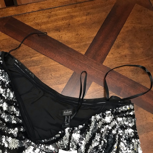 Aidan by Aidan Mattox
One-Shoulder Zebra Sequin Mini Dress - Picture 5 of 11